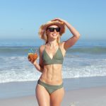 The Best Resistance Band Exercises for a Flat Stomach